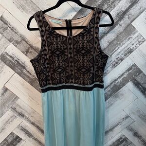 Elegant Black and Blue Sleeveless Dress